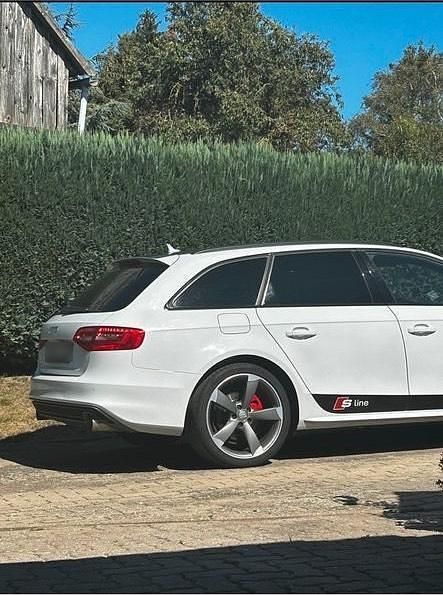 Gebraucht Audi A4 S-Line 204 PS (150 kW) 2013 Weiß Kombi