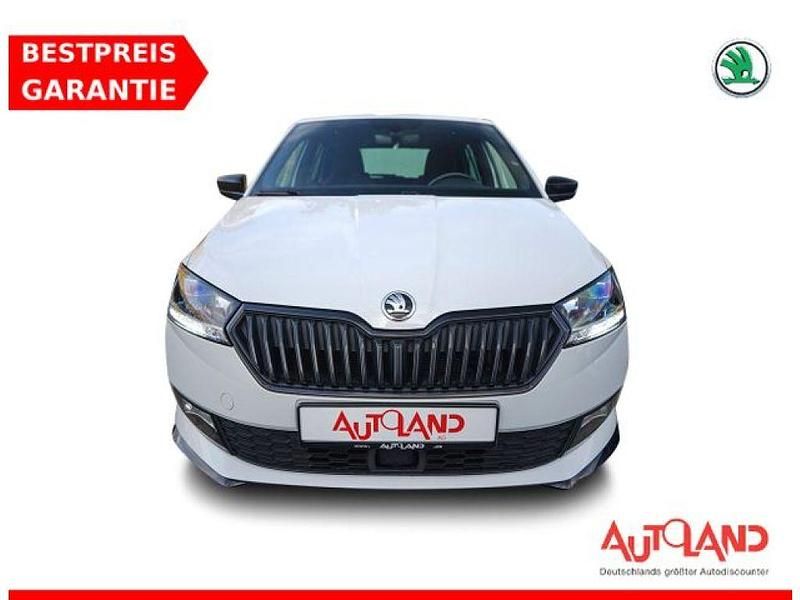Moonweiss metallic (metallic) Gebraucht 2021 Skoda Fabia Kleinwagen | 15.990 € (Fairer Preis) - Bild 1/4