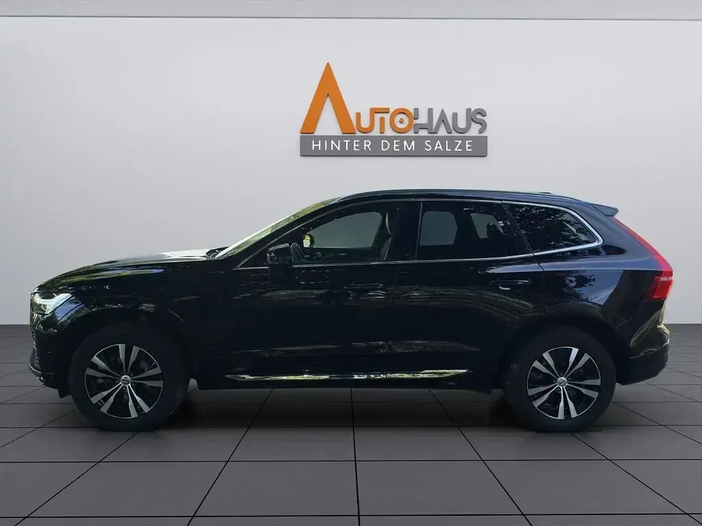 Gebraucht Volvo XC60 Plus 197 PS (144 kW) 2023 Schwarz SUV