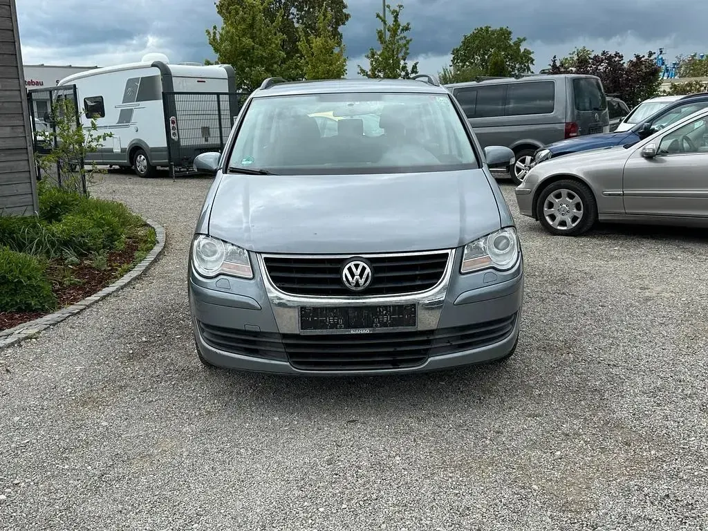 Gebraucht VW Touran Trendline 140 PS (102 kW) 2009 Grau Van / Kleinbus