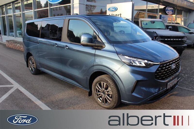 Chrome blue Neu 2025 Ford Tourneo Titanium Van / Kleinbus | 55.733 € - Bild 1/4