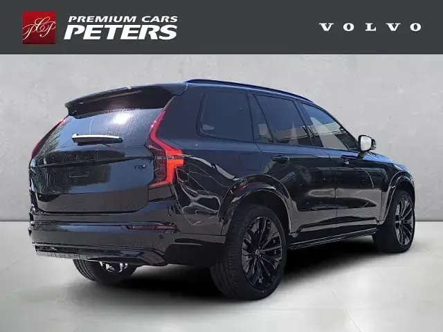 Neu Volvo XC90 Plus 455 PS (334 kW) 2026 Schwarz SUV