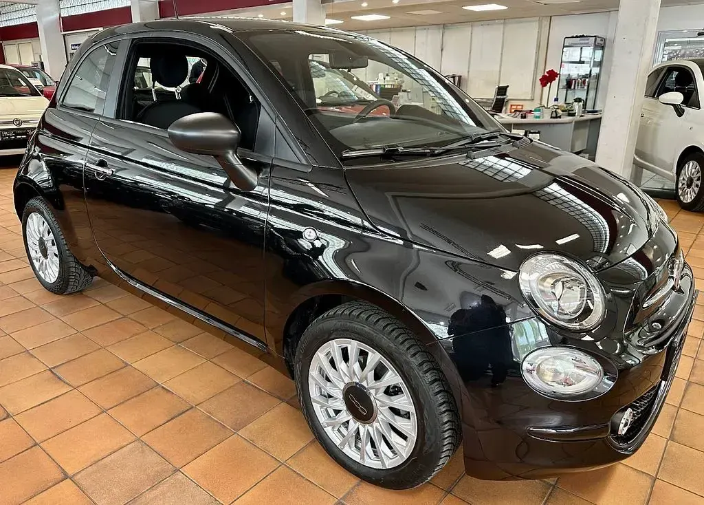 Gebraucht Fiat 500 Basis 69 PS (50 kW) 2023 Schwarz Kleinwagen