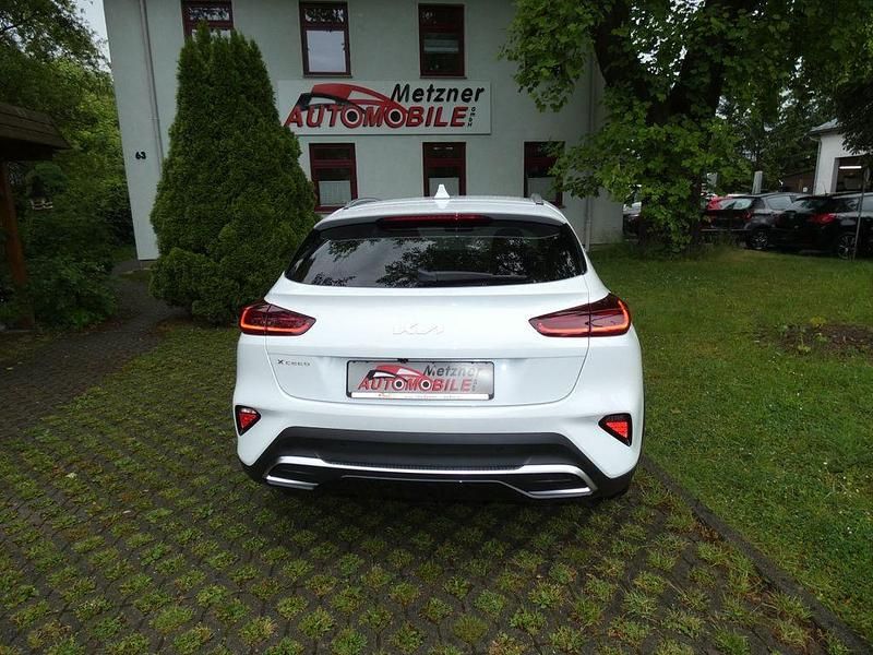 Neu Kia XCeed 140 PS (102 kW) 2025 Weiß SUV