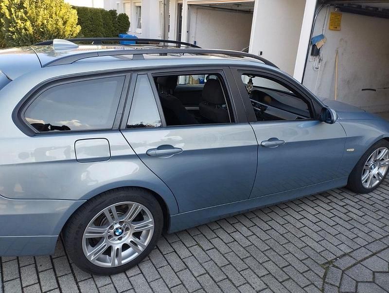 Gebraucht BMW 320 Performance 150 PS (110 kW) 2005 Silber Kombi