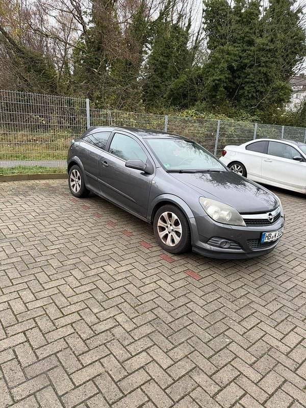 Gebraucht Opel Astra GTC 90 PS (66 kW) 2009 Grau Coupé