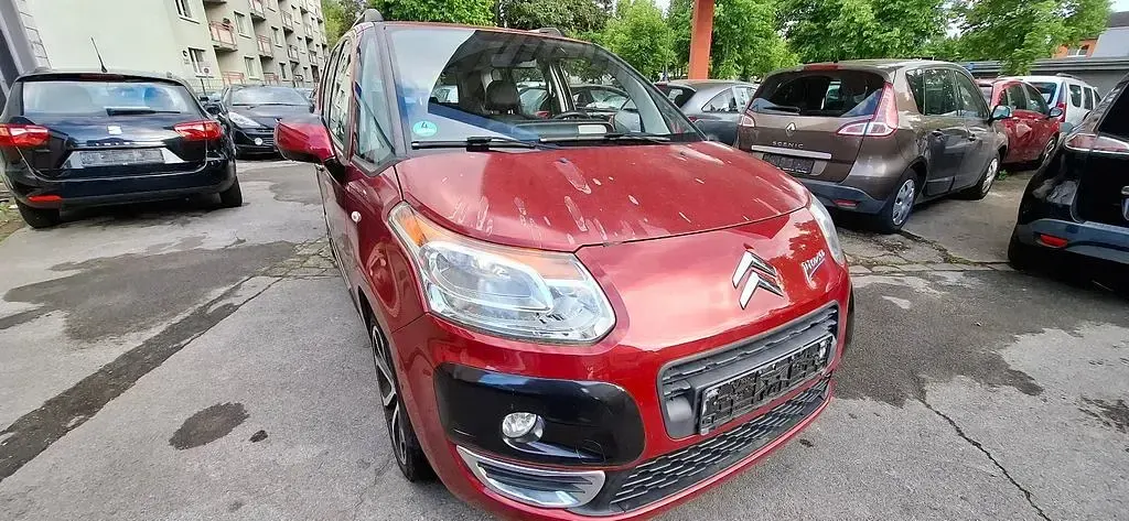 Usado Citroën C3 Exclusive 120 CV (88 kW) 2010 Rojo Monovolumen