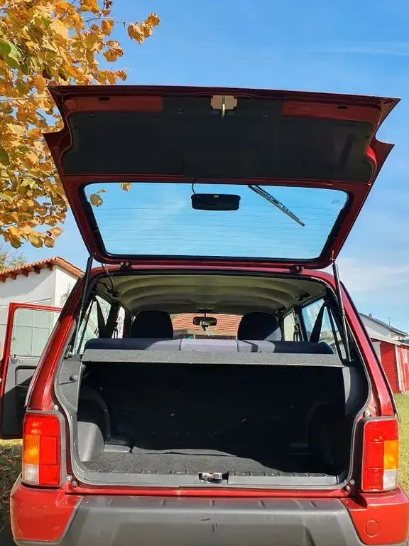 Gebraucht Lada Urban 83 PS (61 kW) 2019 Orange SUV