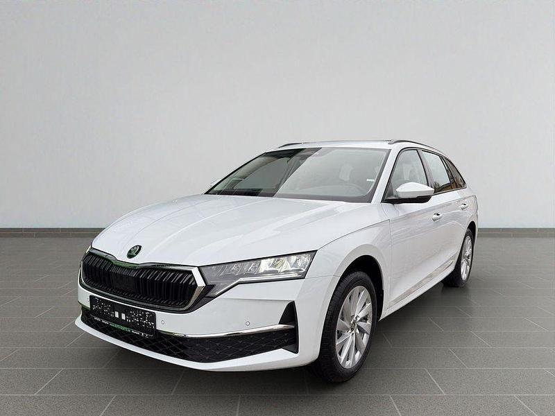 Neu Skoda Octavia Selection 150 PS (110 kW) 2026 Weiß Kombi