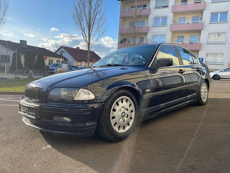 Gebraucht BMW 323 Performance 170 PS (125 kW) 1998 Blau Limousine