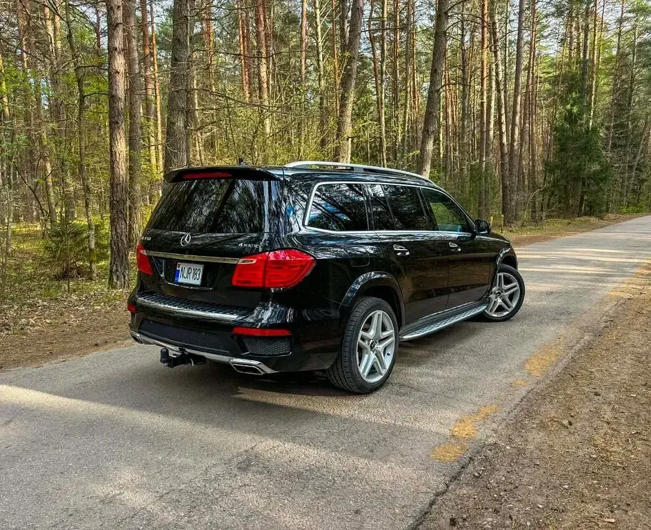 Gebraucht Mercedes GL550 435 PS (319 kW) 2013 Schwarz SUV
