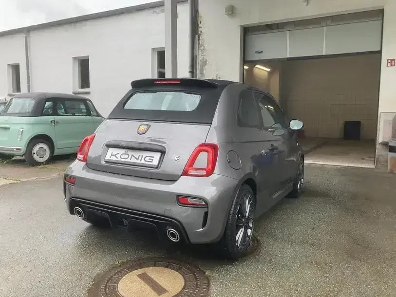 Gebraucht Abarth 595C 165 PS (121 kW) 2023 Grau Cabrio