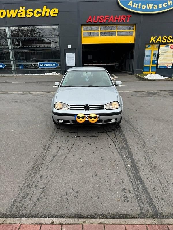 Gebraucht VW Golf IV Comfortline 75 PS (55 kW) 2002 Grau Limousine