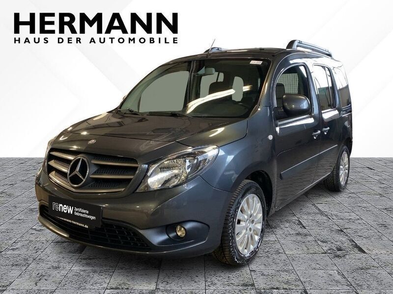 Grau Gebraucht 2017 Mercedes Citan 112 Kombi | 14.496 € (Etwas zu teuer) - Bild 1/4
