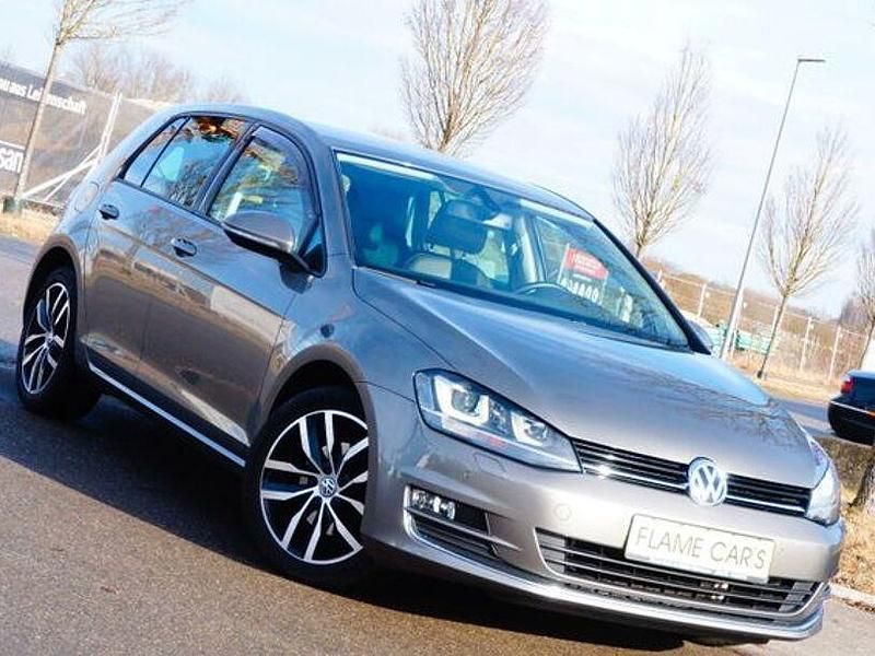 Andere Gebraucht 2013 VW Golf VII Limousine | 10.900 € (Etwas zu teuer) - Bild 1/4