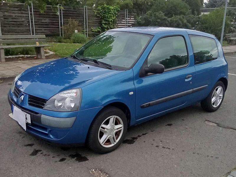 Blau Gebraucht 2004 Renault Clio II Limousine | 3.500 € - Bild 1/4