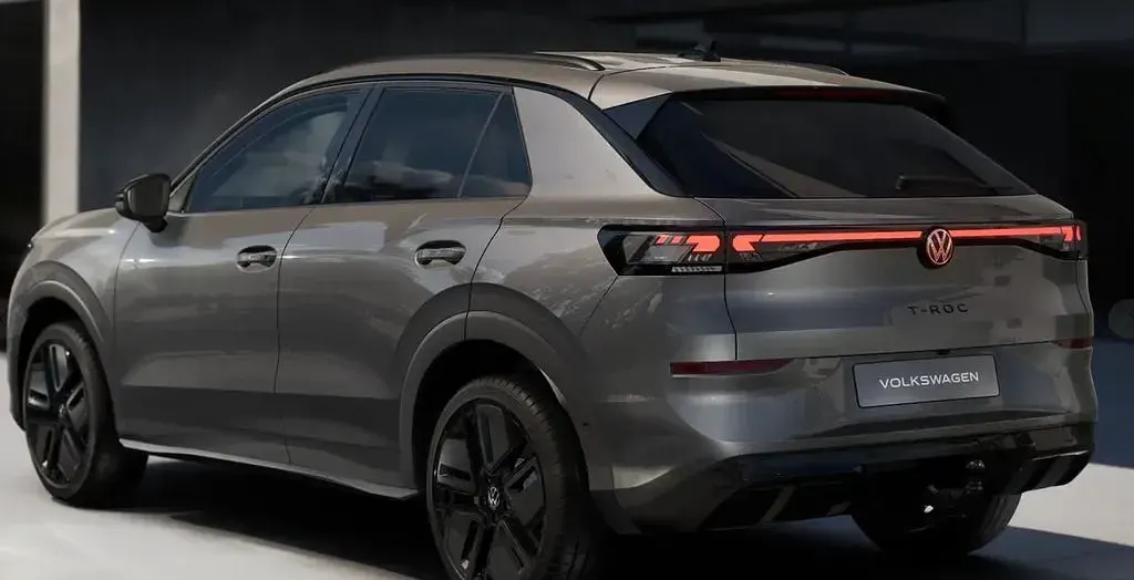 Neu VW T-Roc R-line 150 PS (110 kW) 2026 Schwarz SUV