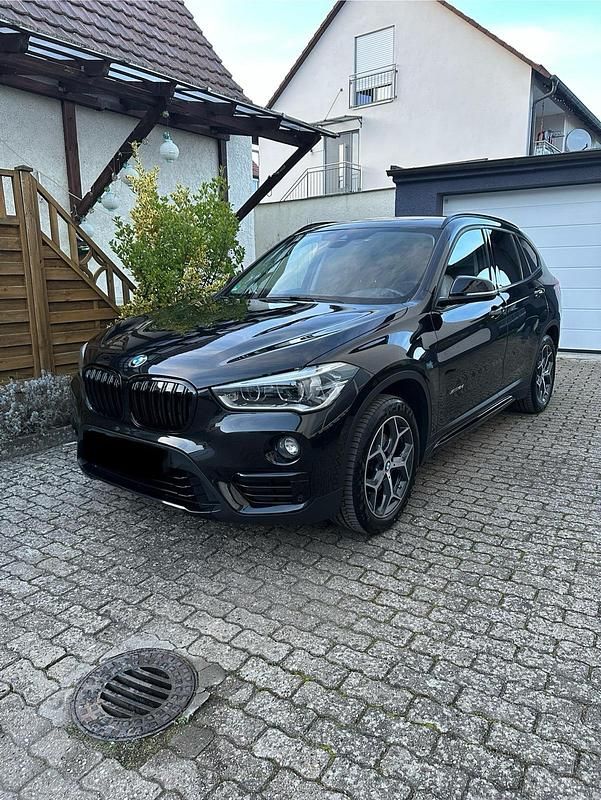 Gebraucht BMW X1 150 PS (110 kW) 2015 Schwarz SUV