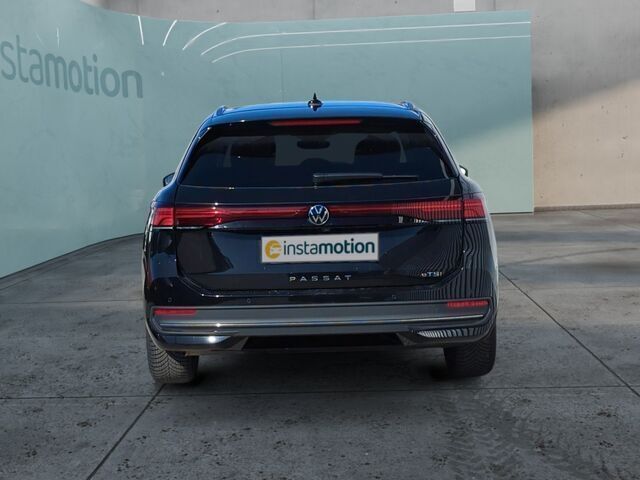 Gebraucht VW Passat 150 PS (110 kW) 2024 Schwarz Van / Kleinbus