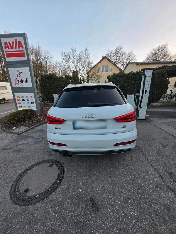 Gebraucht Audi Q3 S-Line 177 PS (130 kW) 2012 Weiß SUV