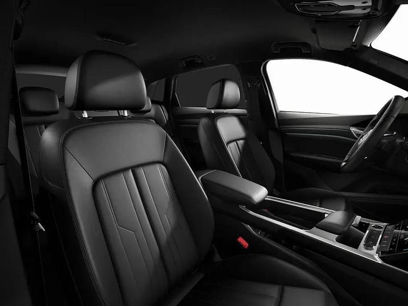 Gebraucht Audi Q8 e-tron Advanced 300 kW (408 PS) 2024 Grau SUV