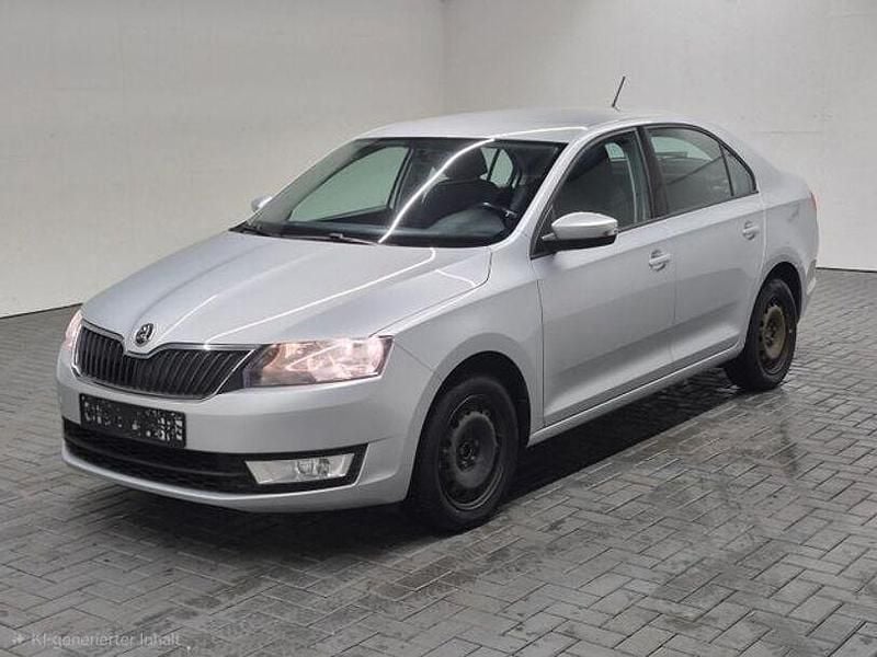 Brilliantsilbermet. Gebraucht 2015 Skoda Rapid Limousine | 9.480 € (Etwas zu teuer) - Bild 1/4