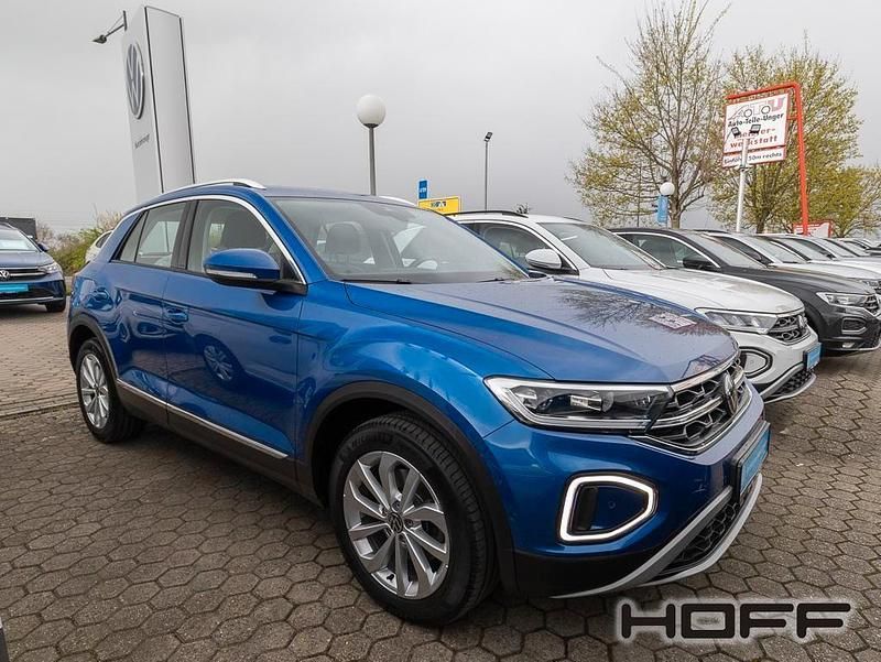 Gebraucht VW T-Roc Style 150 PS (110 kW) 2023 Blau SUV