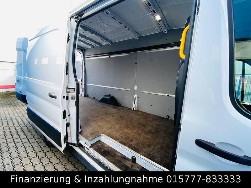 Gebraucht Ford Transit 131 PS (96 kW) 2020 Weiß Van