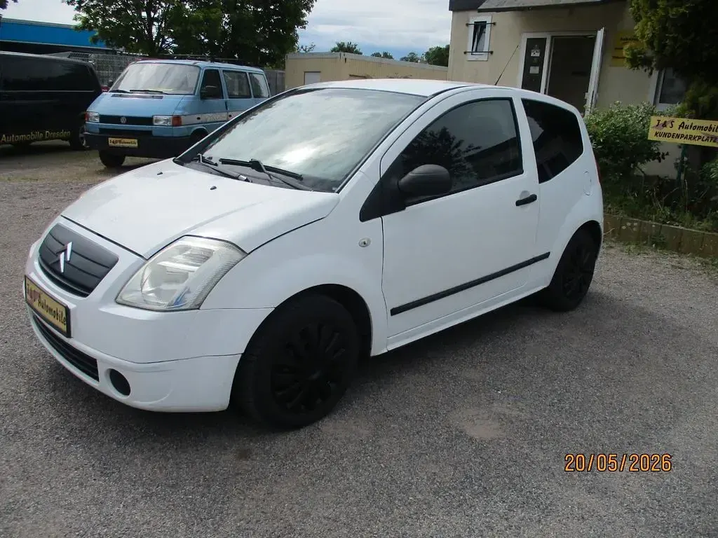 Gebraucht Citroën C2 Style 60 PS (44 kW) 2007 Weiß Kleinwagen