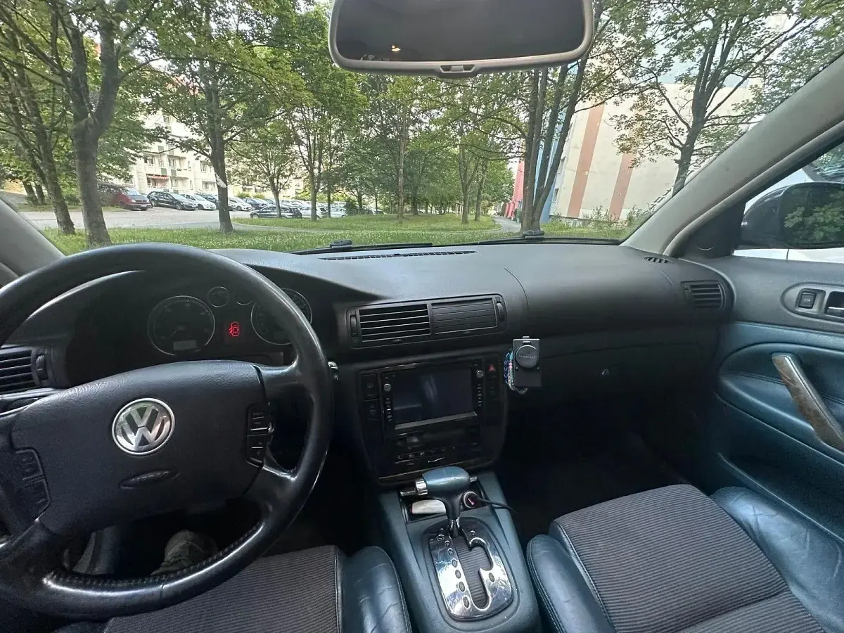 Gebraucht VW Passat 179 PS (131 kW) 2004 Grau Kombi