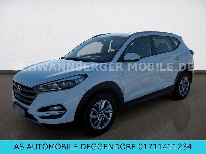 Gebraucht Hyundai Tucson Trend 116 PS (85 kW) 2016 Weiß SUV