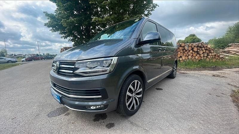 Grau Gebraucht 2016 VW T6 Highline Van | 24.499 € (Superpreis) - Bild 1/4