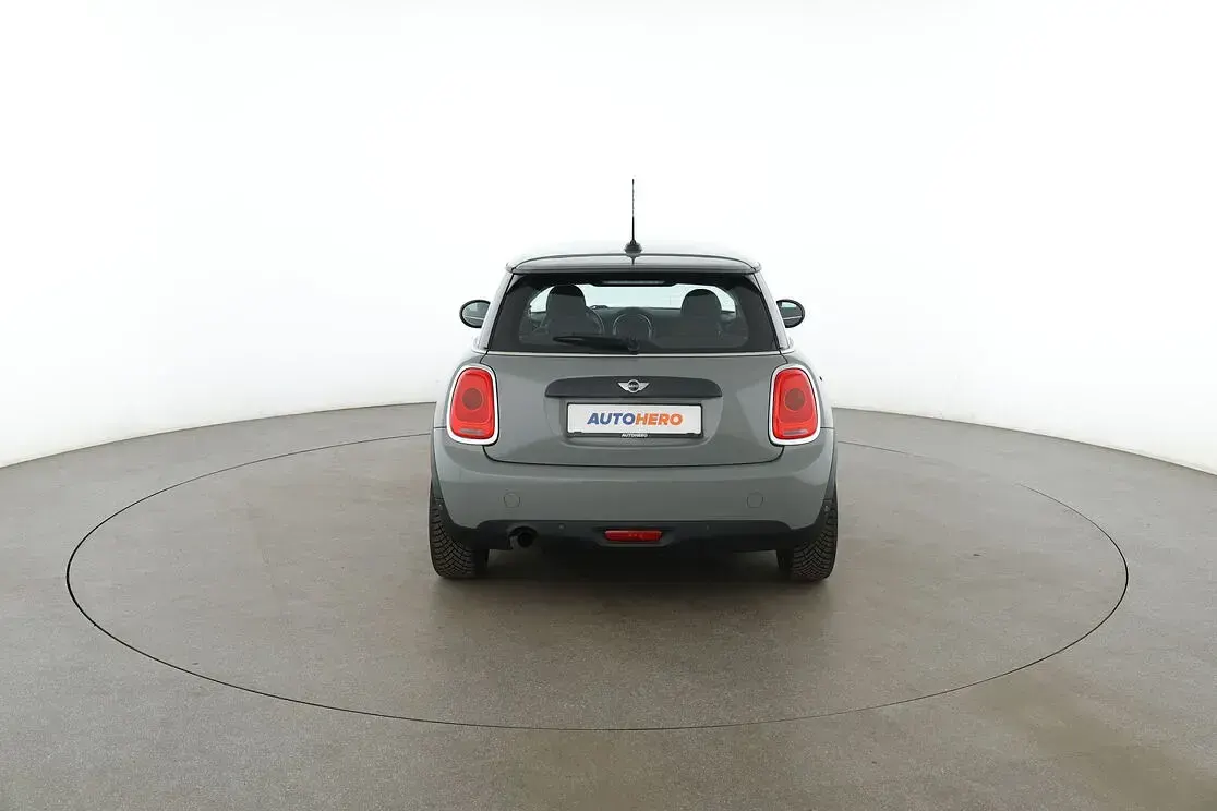 Gebraucht Mini ONE 102 PS (75 kW) 2017 Grau Kleinwagen