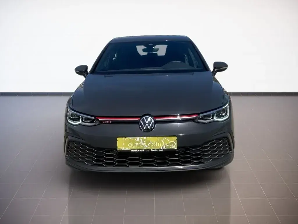 Gebraucht VW Golf VIII GTI 245 PS (180 kW) 2023 Uranograu Limousine