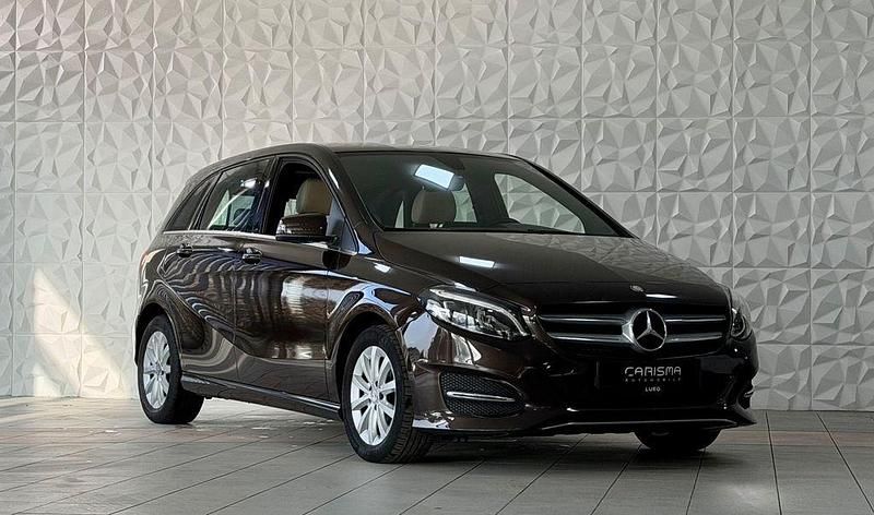 Gebraucht Mercedes B220 184 PS (135 kW) 2015 Braun Van / Kleinbus