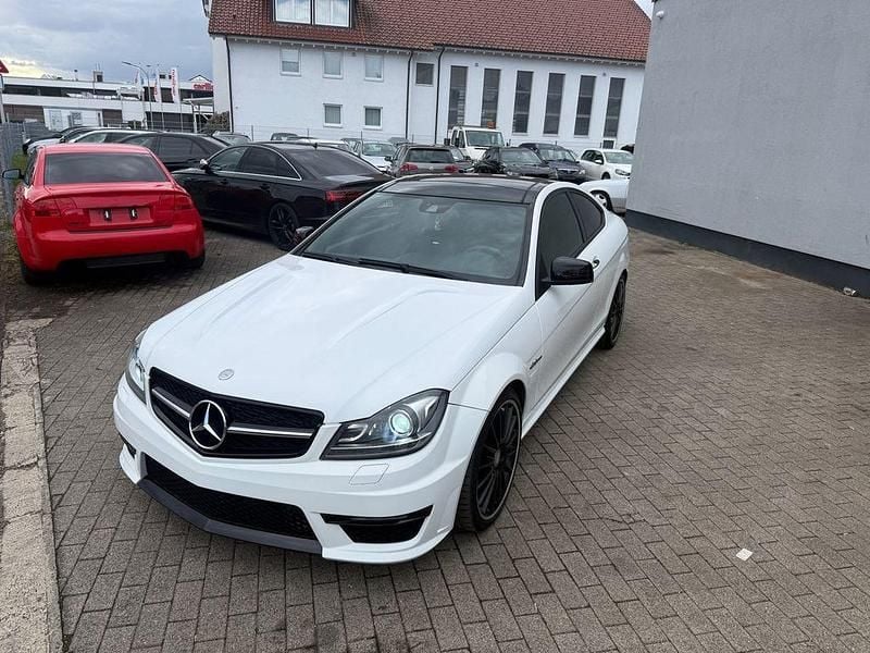 Gebraucht Mercedes C63 AMG AMG 457 PS (336 kW) 2013 Weiß Coupé