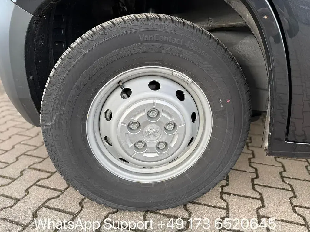 Usata Peugeot Boxer 165 CV (121 kW) 2024 Nero Furgone