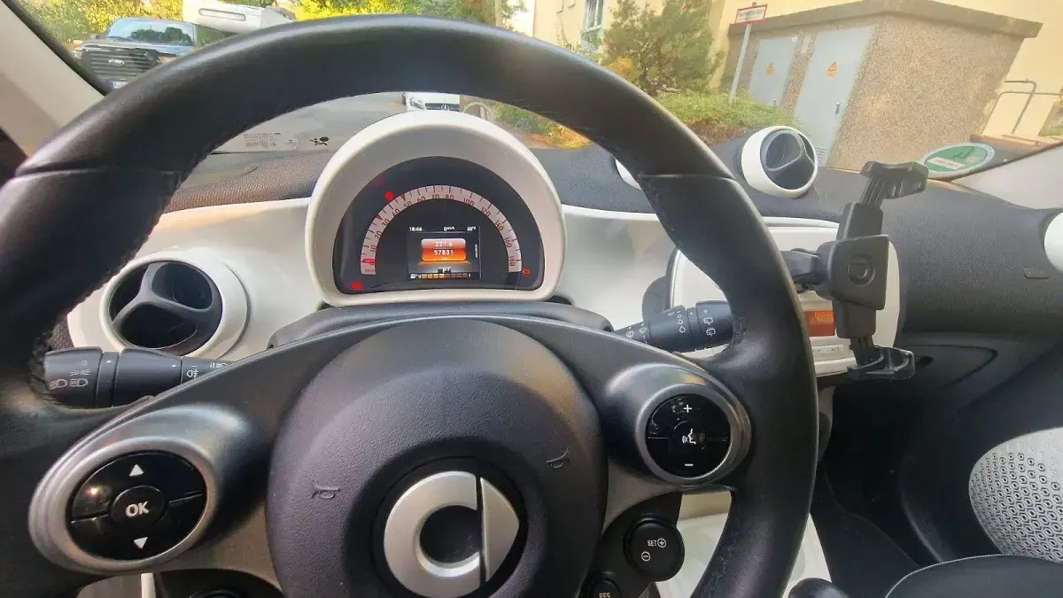 Gebraucht Smart ForFour Passion 75 PS (55 kW) 2017 Weiß Kleinwagen