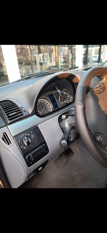 Gebraucht Mercedes Viano 204 PS (150 kW) 2008 Silber Van / Kleinbus