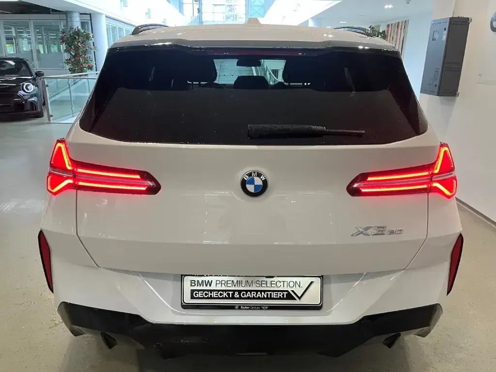 Gebraucht BMW X3 M Sport 190 PS (139 kW) 2025 Weiss SUV