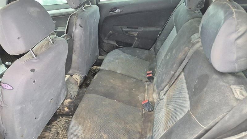 Gebraucht Opel Astra Edition 90 PS (66 kW) 2009 Kombi