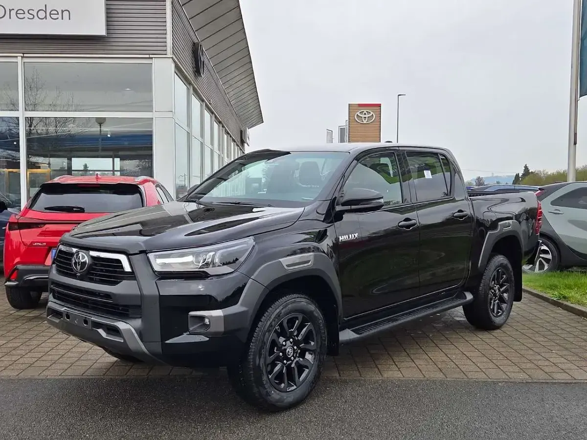 Neu Toyota HiLux 204 PS (150 kW) 2026 Tiefschwarz Pickup