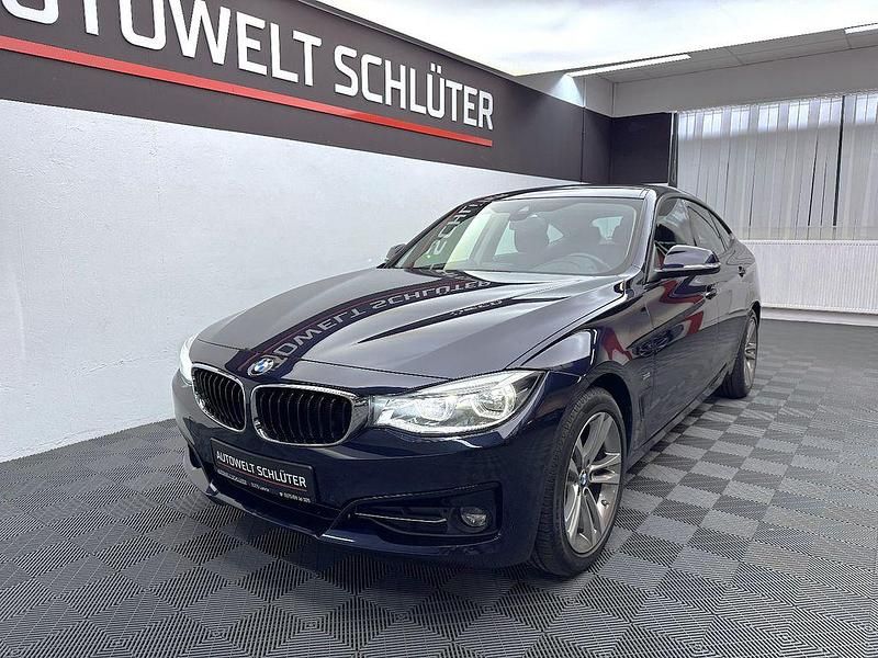 Blau Gebraucht 2017 BMW 320 Gran Turismo Sport Line Limousine | 19.400 € (Fairer Preis) - Bild 1/4