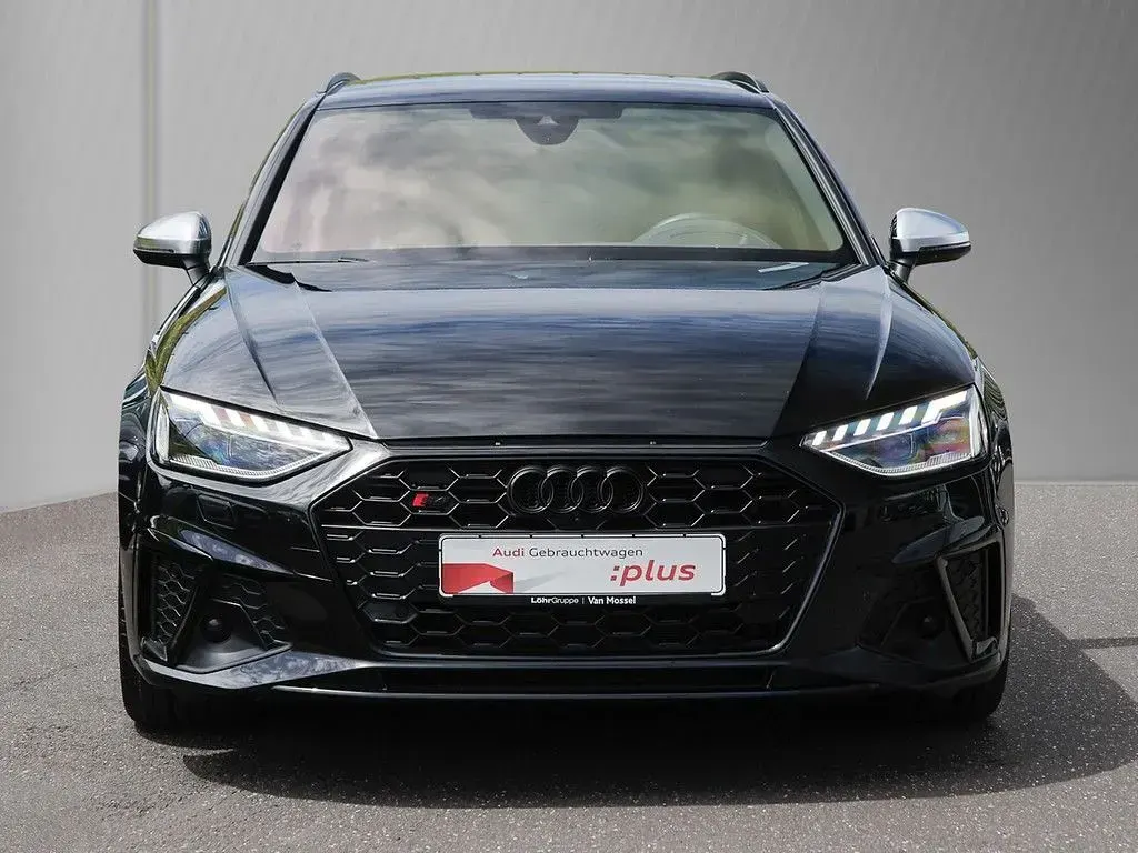 Gebraucht Audi S4 Sport 341 PS (250 kW) 2023 Mythosschwarz metallic Kombi