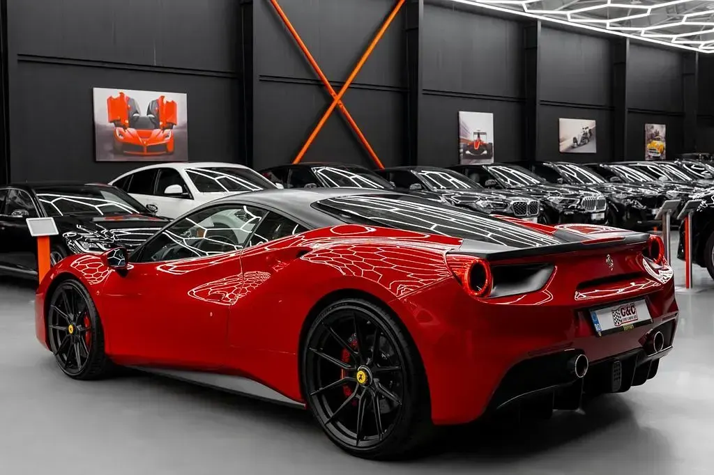 Gebraucht Ferrari 488 670 PS (492 kW) 2020 Rot