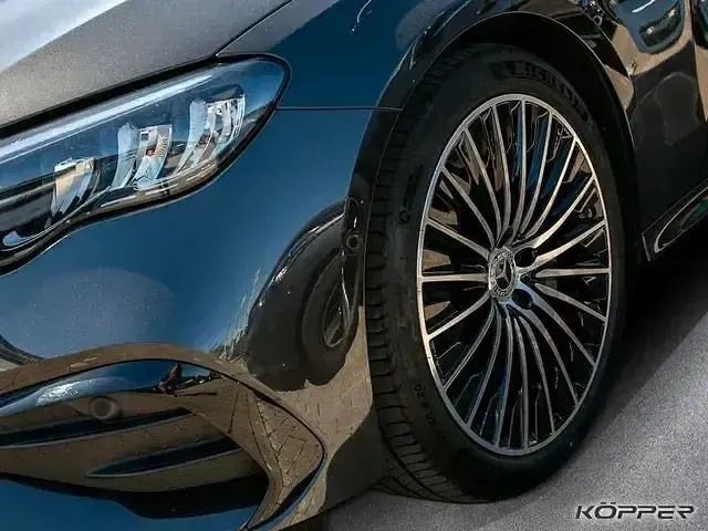 Gebraucht Mercedes E300 Advanced 313 PS (230 kW) 2025 Graphitgrau Kombi