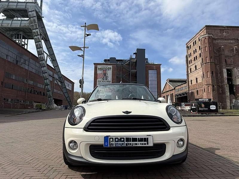 Gebraucht Mini One Cabriolet 98 PS (72 kW) 2011 Cabrio