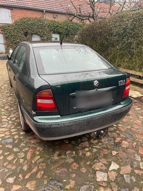 Gebraucht Skoda Octavia 75 PS (55 kW) 2000 Grün Limousine