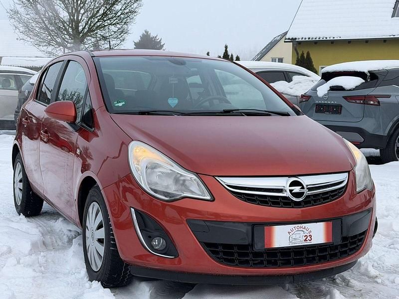 Gebraucht Opel Corsa 101 PS (74 kW) 2011 Rot Kleinwagen