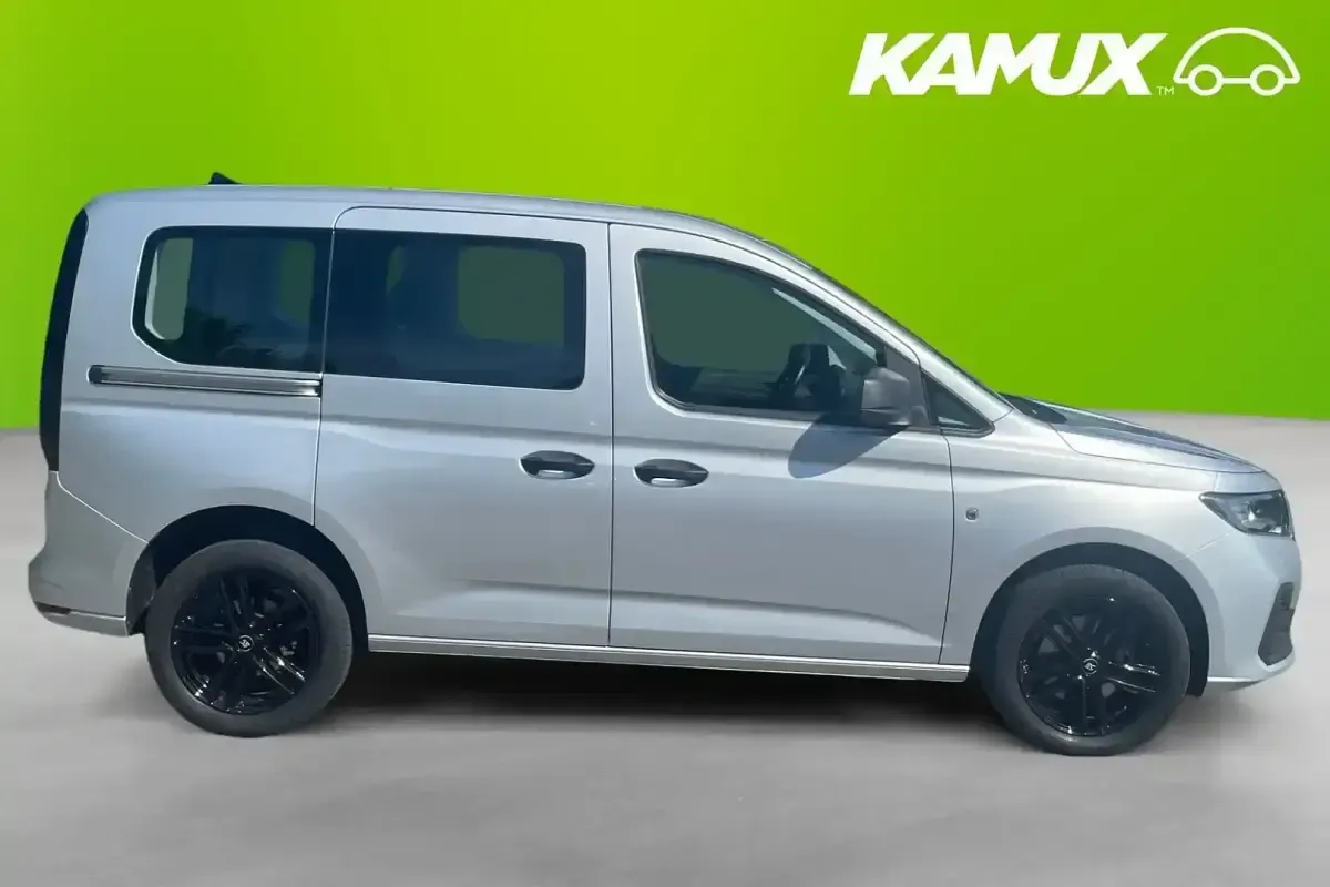 Gebraucht Ford Tourneo Connect 122 PS (89 kW) 2024 Silber / grau Van / Kleinbus